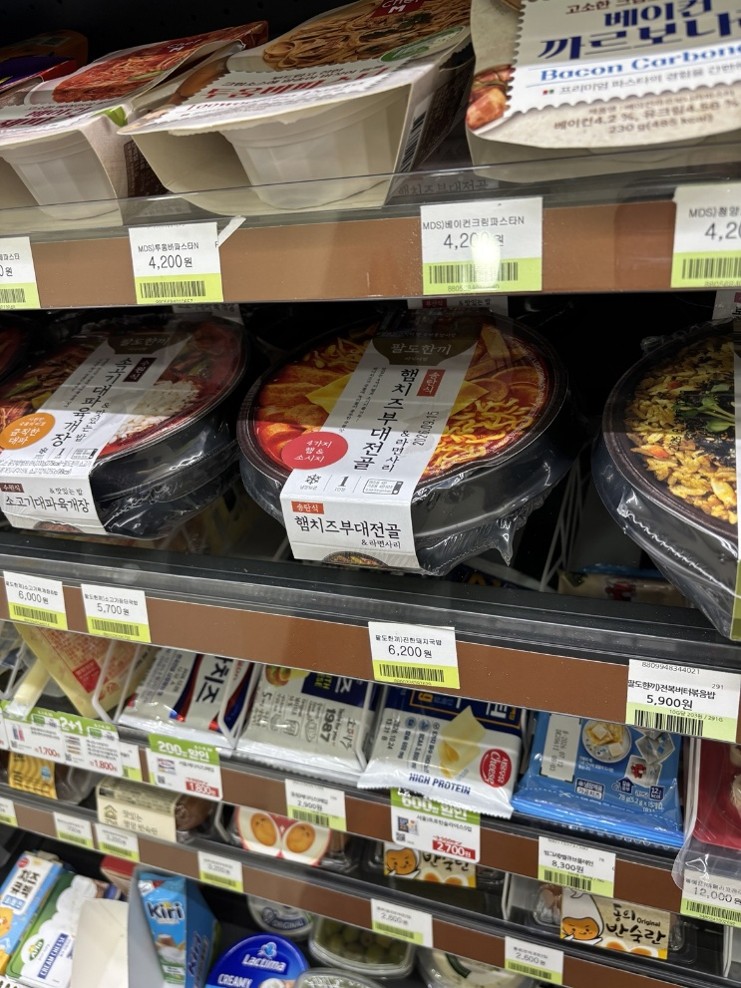 CUの食品コーナー